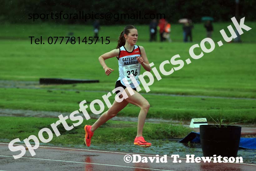 3000 metres, NEGP 2, Monkton Stadium.  Photo: David T. Hewitson/Sports for All Pics